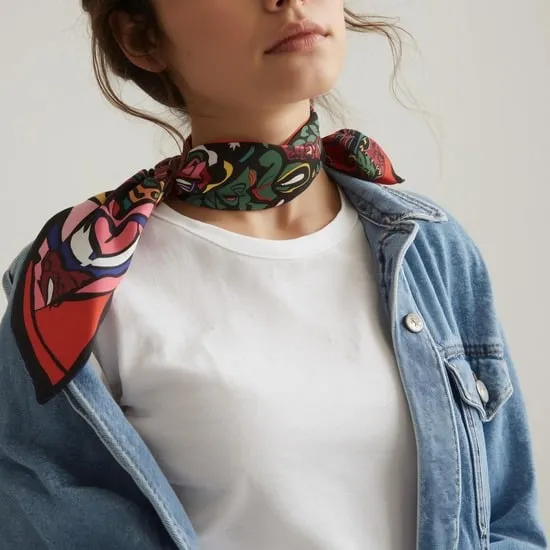 10 chic ways to style a scarf IMG03