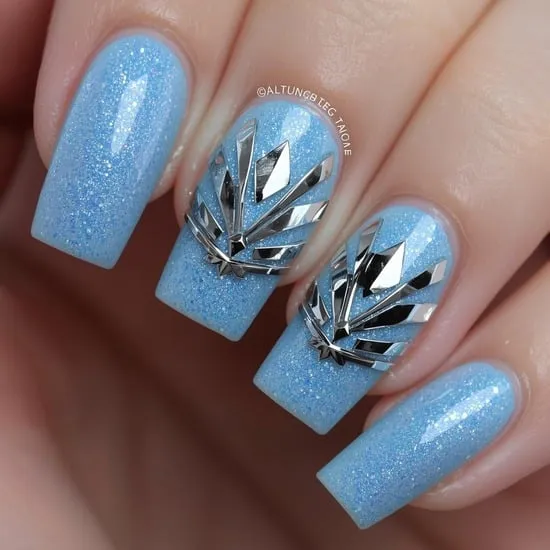 11 blue and silver nail ideas IMG04