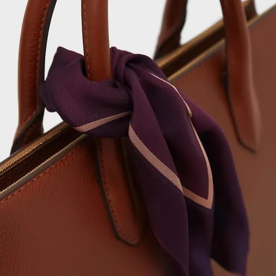 10 chic ways to style a scarf IMG05