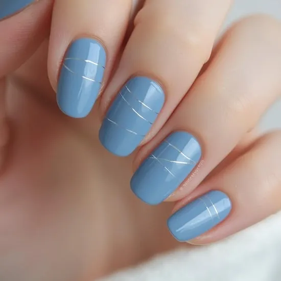 11 blue and silver nail ideas IMG11
