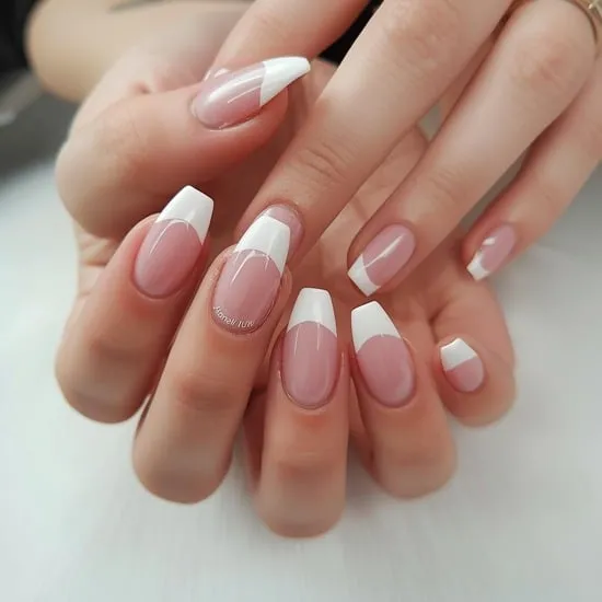 11 everyday nail designs 2026 IMG06